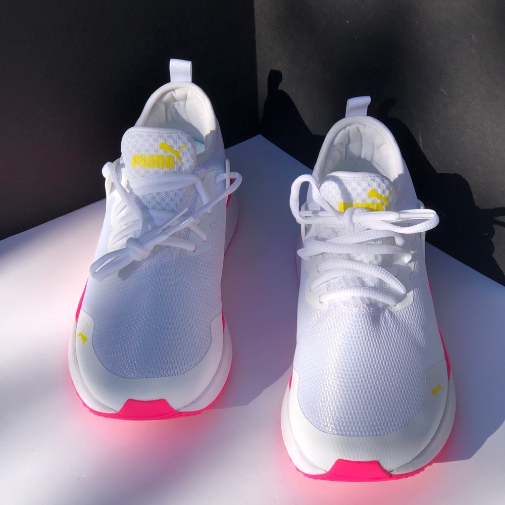 SALE💥💥💥PUMA Sneakers - Picture 4 of 10